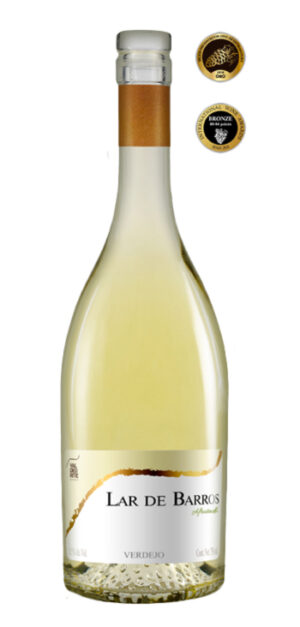 botella vino blanco lar de barros afrutado